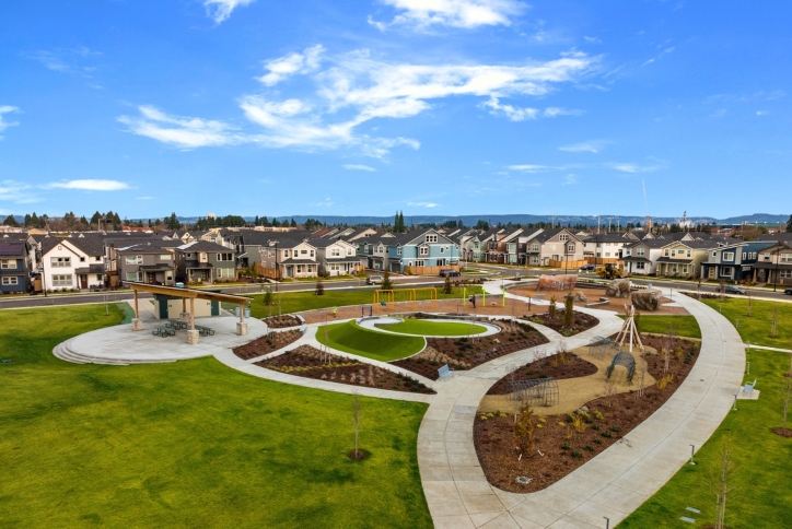 Aerial photo of Reed’s Crossing Park in Hillsboro shows the amphitheater, playground, and bouldering garden.